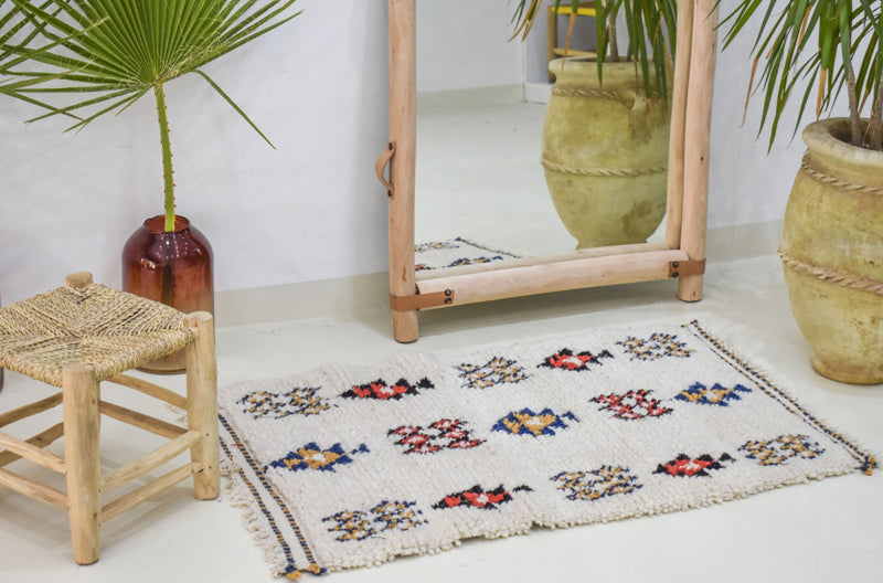 Comment les tapis berbères de petites dimensions apportent une touche ethnique à votre intérieur sans perdre leur grandeur ?